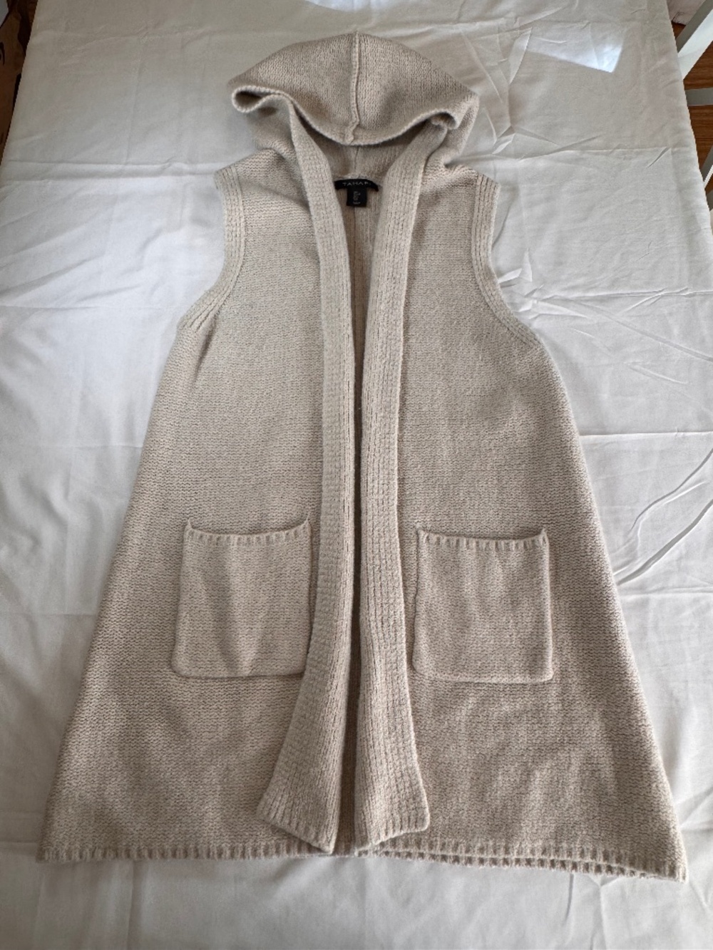 Tahari open knit size Large hooded cardigan